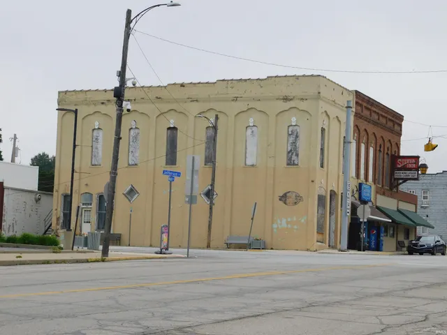 $49,900 | 101 East Main Street, Silver Lake, IN 46982