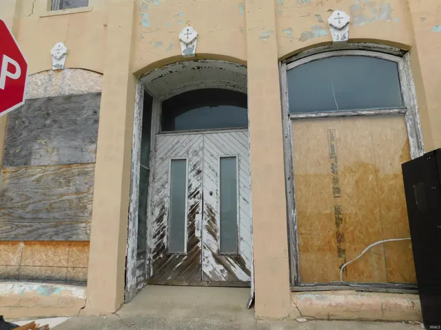 $49,900 | 101 East Main Street, Silver Lake, IN 46982