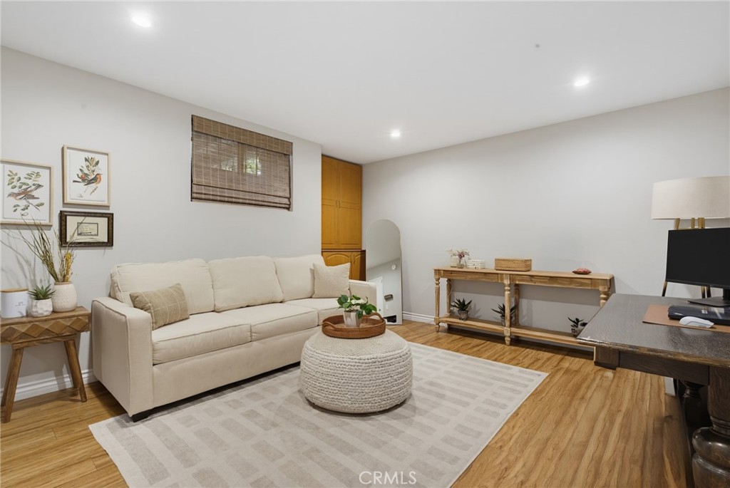 21901 Burbank Boulevard Woodland Hills, CA 91367 - Photo 19 of 30