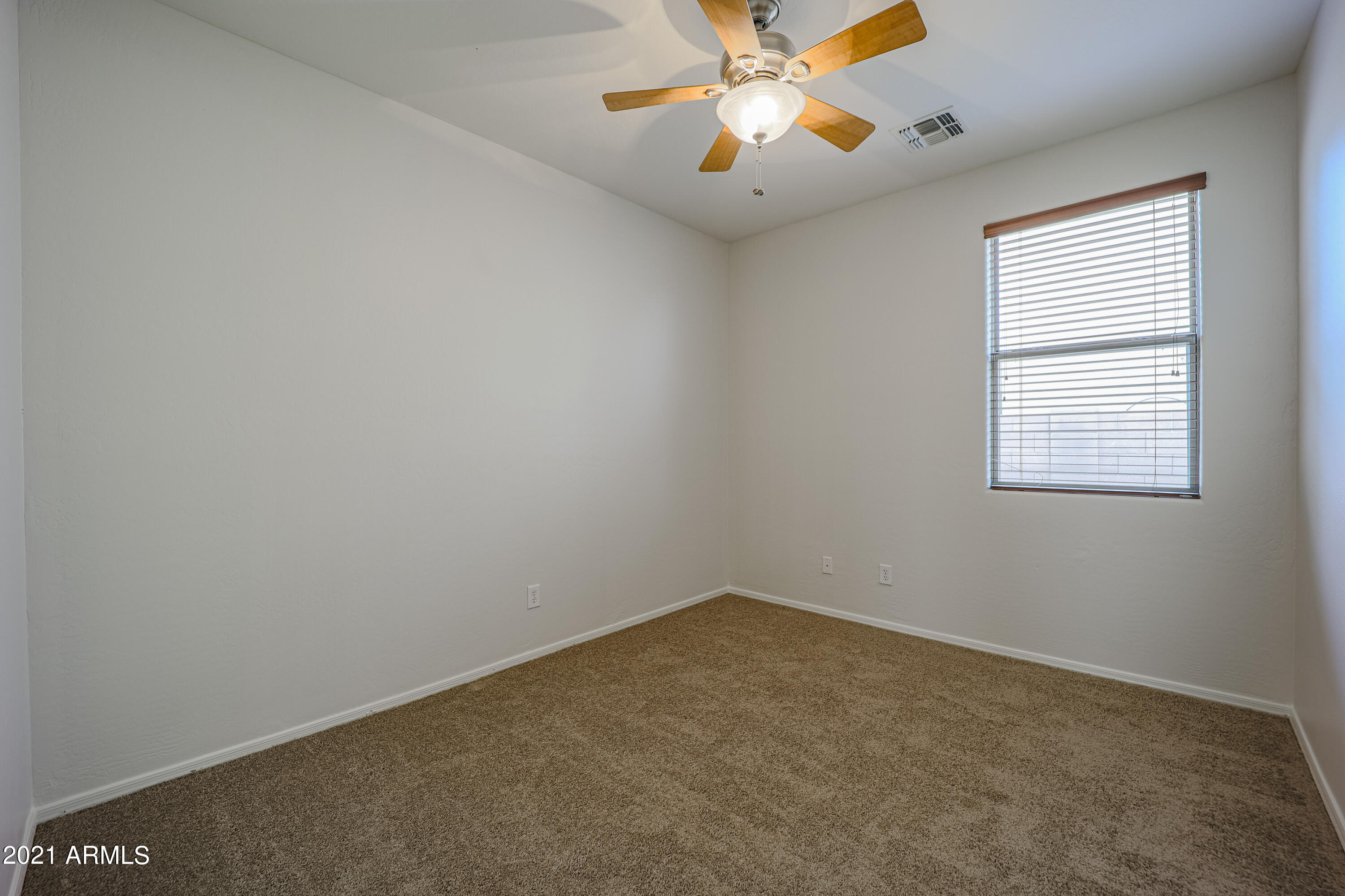 14218 West Calavar Road Surprise, AZ 85379 - Photo 19 of 29 B (18)