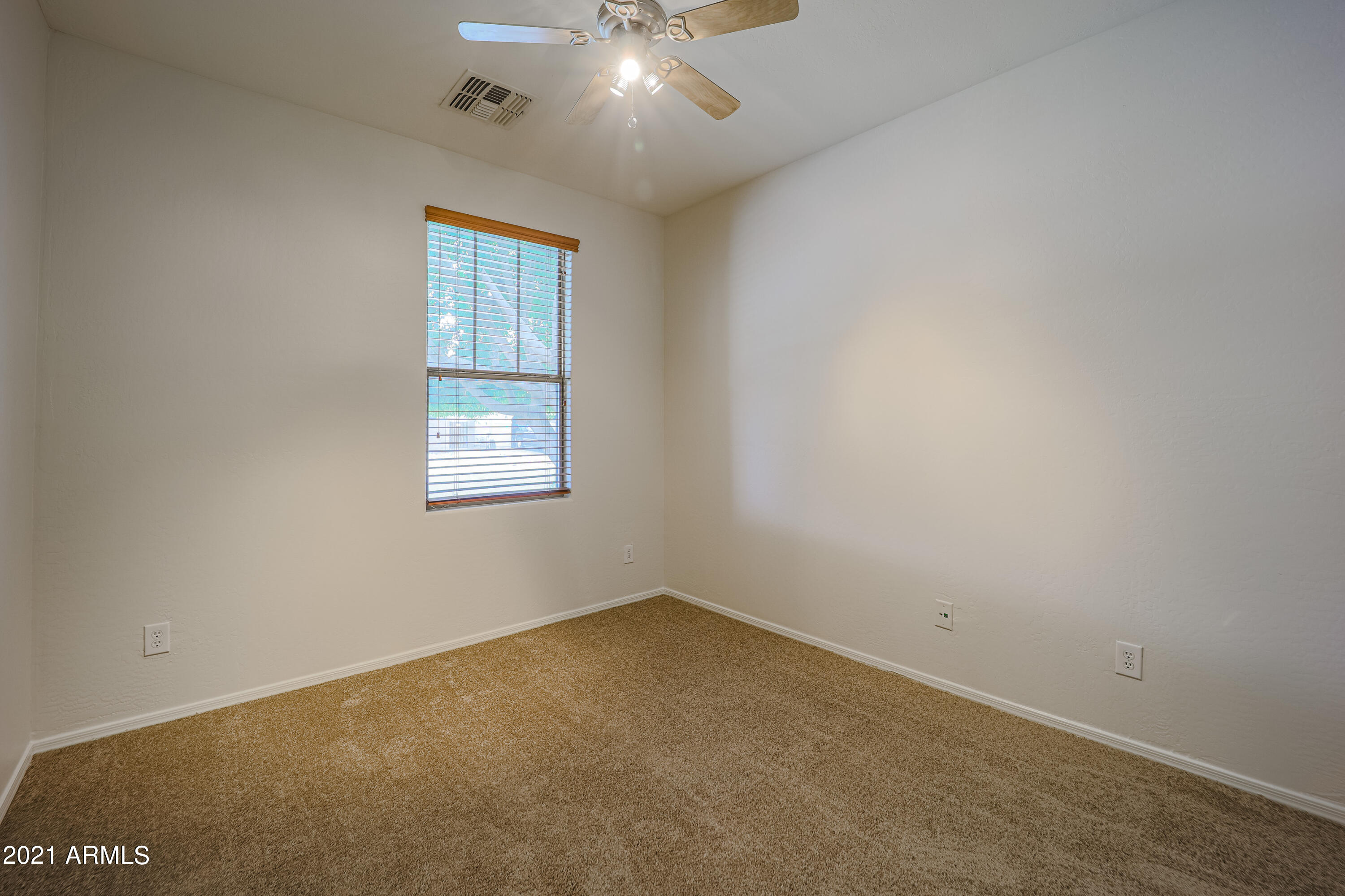 14218 West Calavar Road Surprise, AZ 85379 - Photo 9 of 29 B (8)