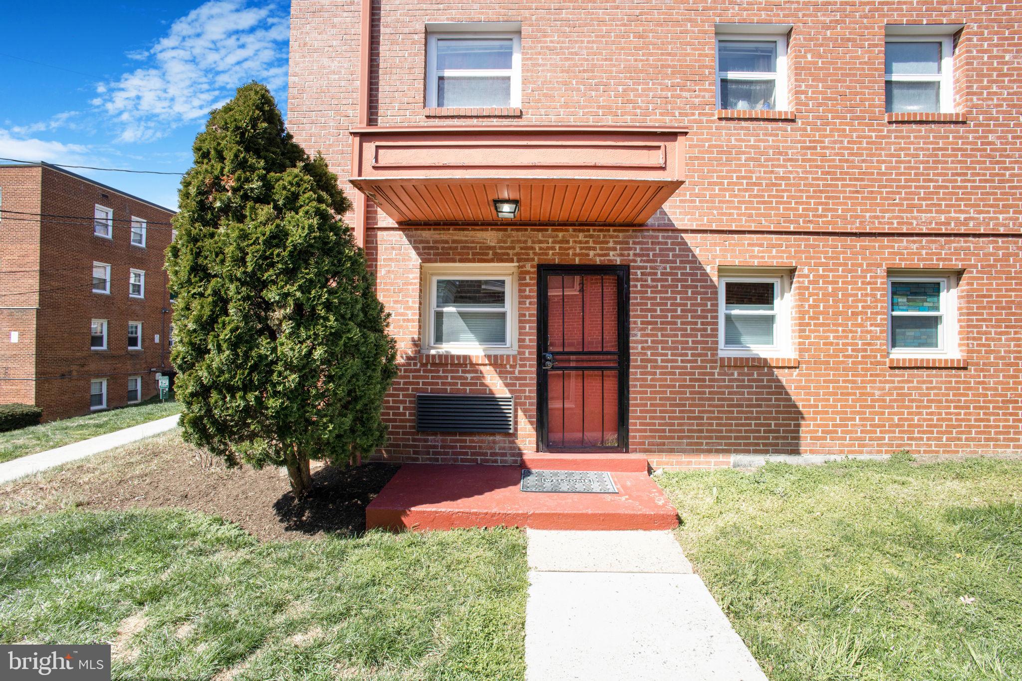 4643 20th Road North, Unit 2 Arlington, VA 22207 - Photo 1 of 53 Gallery Image 1
