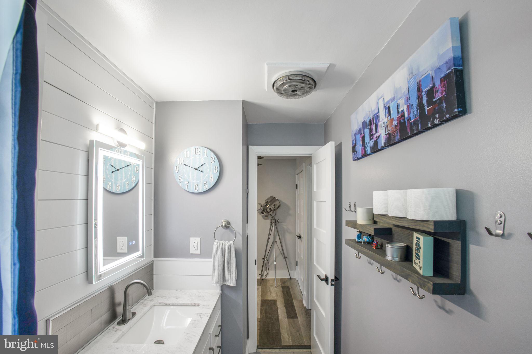 4643 20th Road North, Unit 2 Arlington, VA 22207 - Photo 10 of 53 Gallery Image 10
