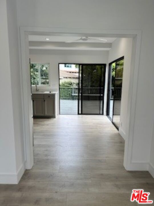 620 25th Street Manhattan Beach, CA 90266 - Photo 7 of 51 a view of an empty room with a window