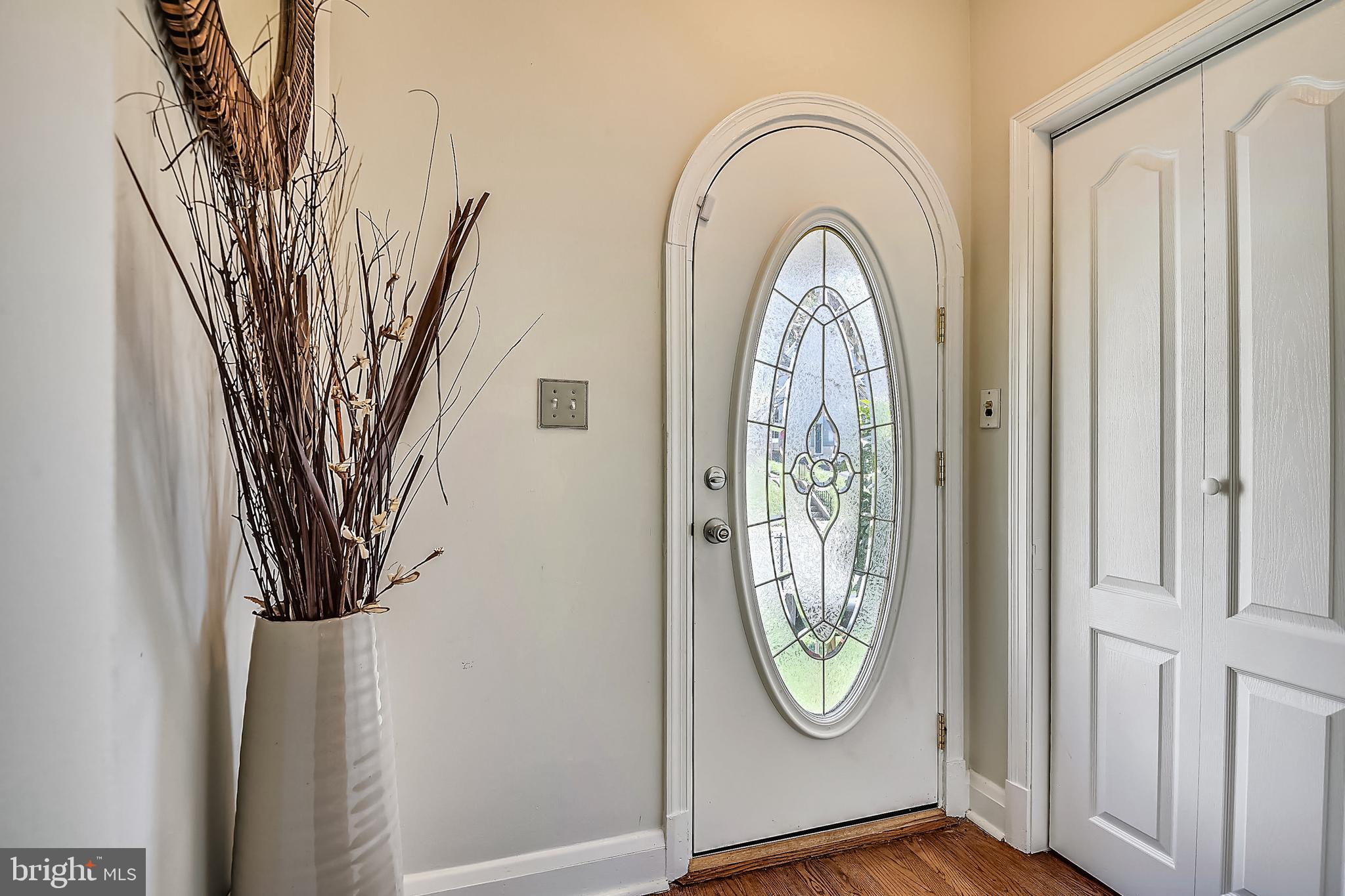7420 Old Harford Road Baltimore, MD 21234 - Photo 4 of 35 Enter the front foyer and coat closet