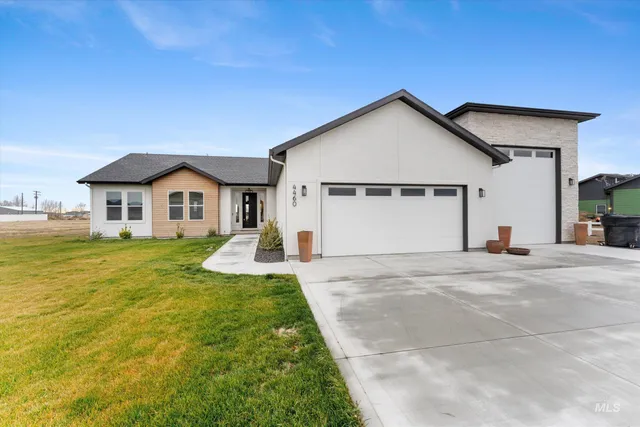 $699,000 | 4460 Northwest Purple Sage Circle, Mountain Home, ID 83647