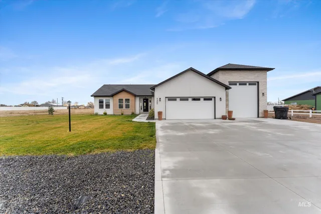 $699,000 | 4460 Northwest Purple Sage Circle, Mountain Home, ID 83647
