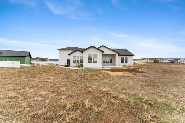 $699,000 | 4460 Northwest Purple Sage Circle, Mountain Home, ID 83647