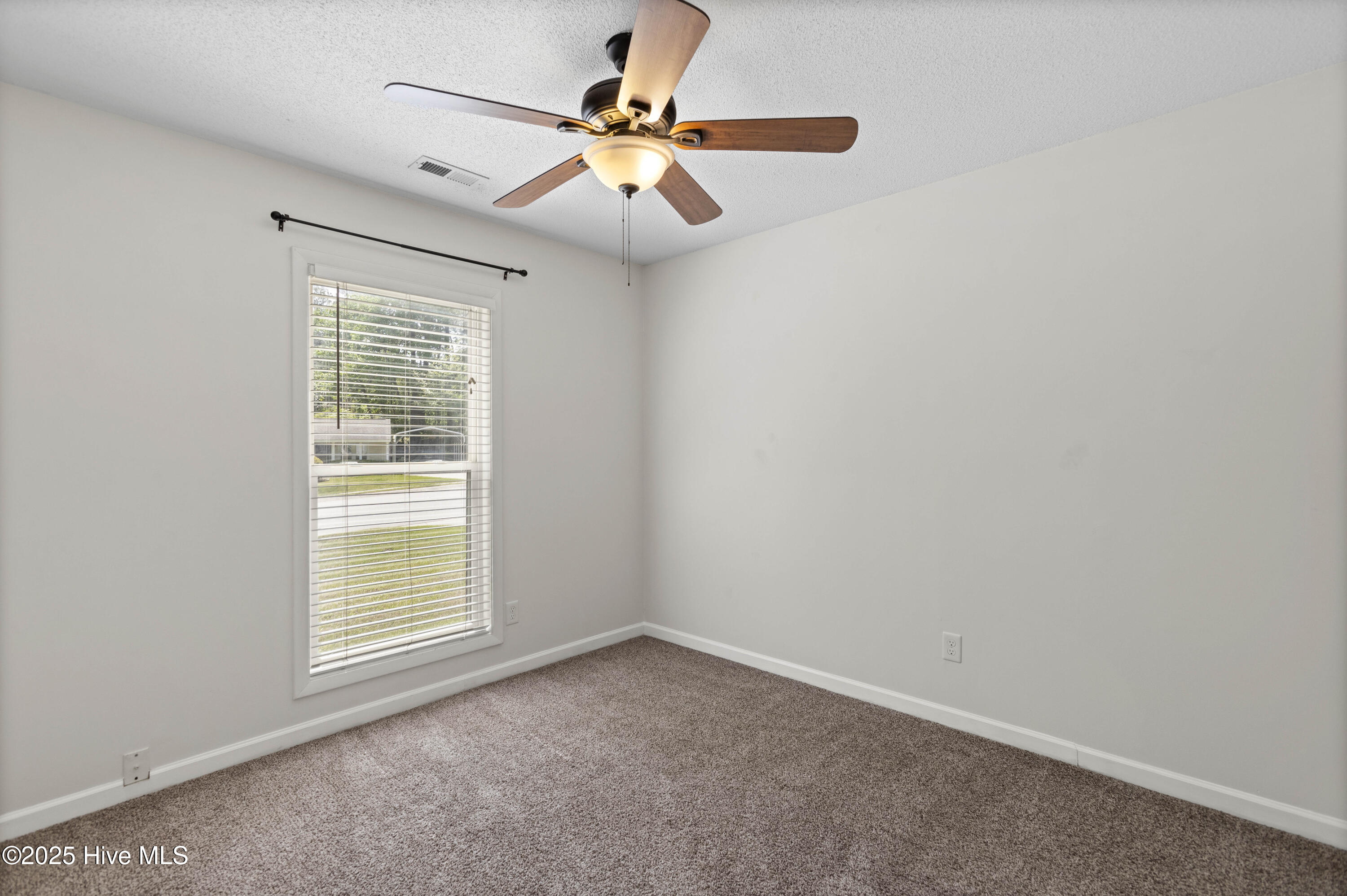 620 Shadowridge Road Jacksonville, NC 28546 - Photo 23 of 28