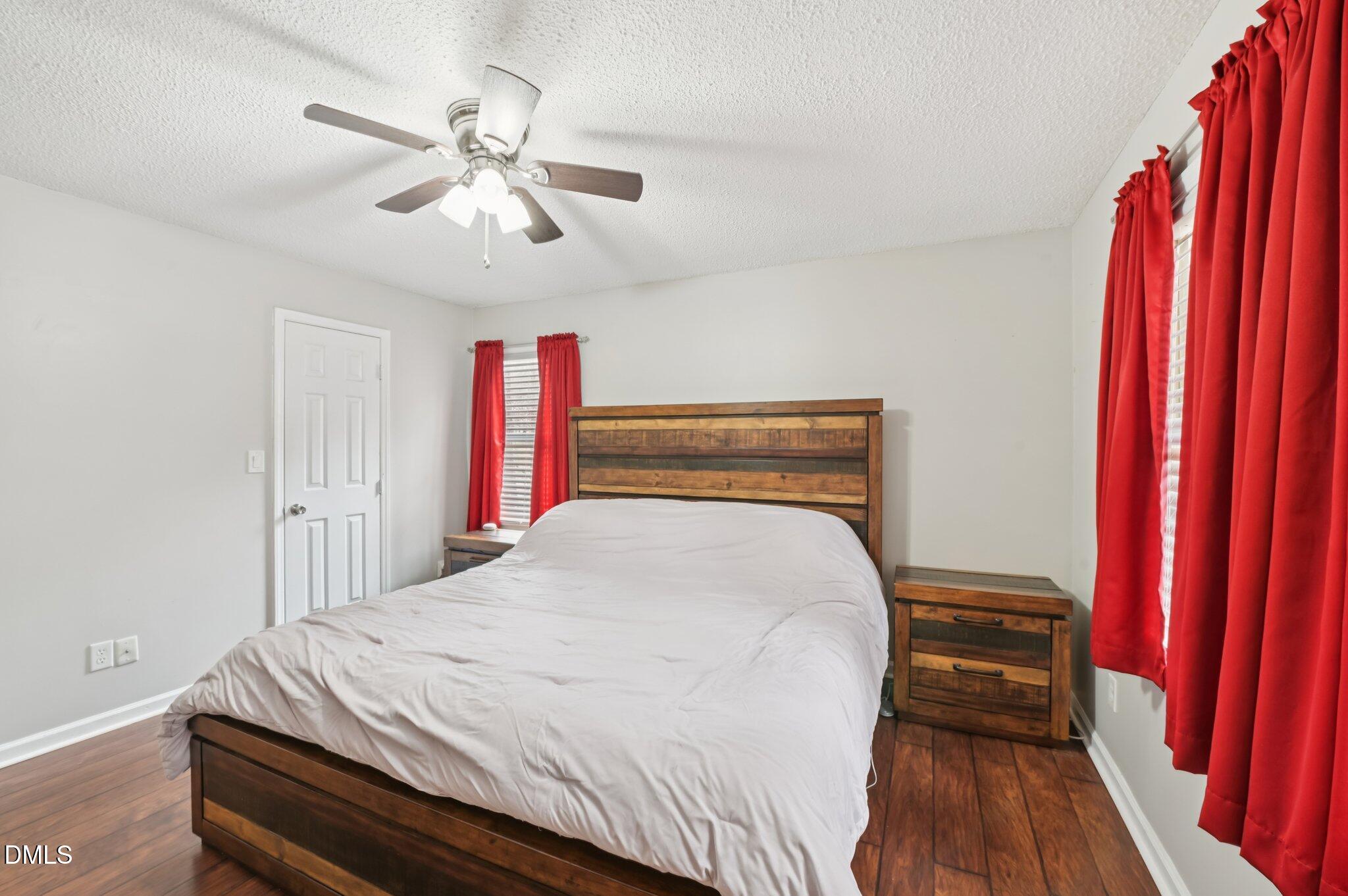 10 Syracuse Place Durham, NC 27704 - Photo 12 of 26 20-web-or-mls-Syracuse Pl-S1912-020