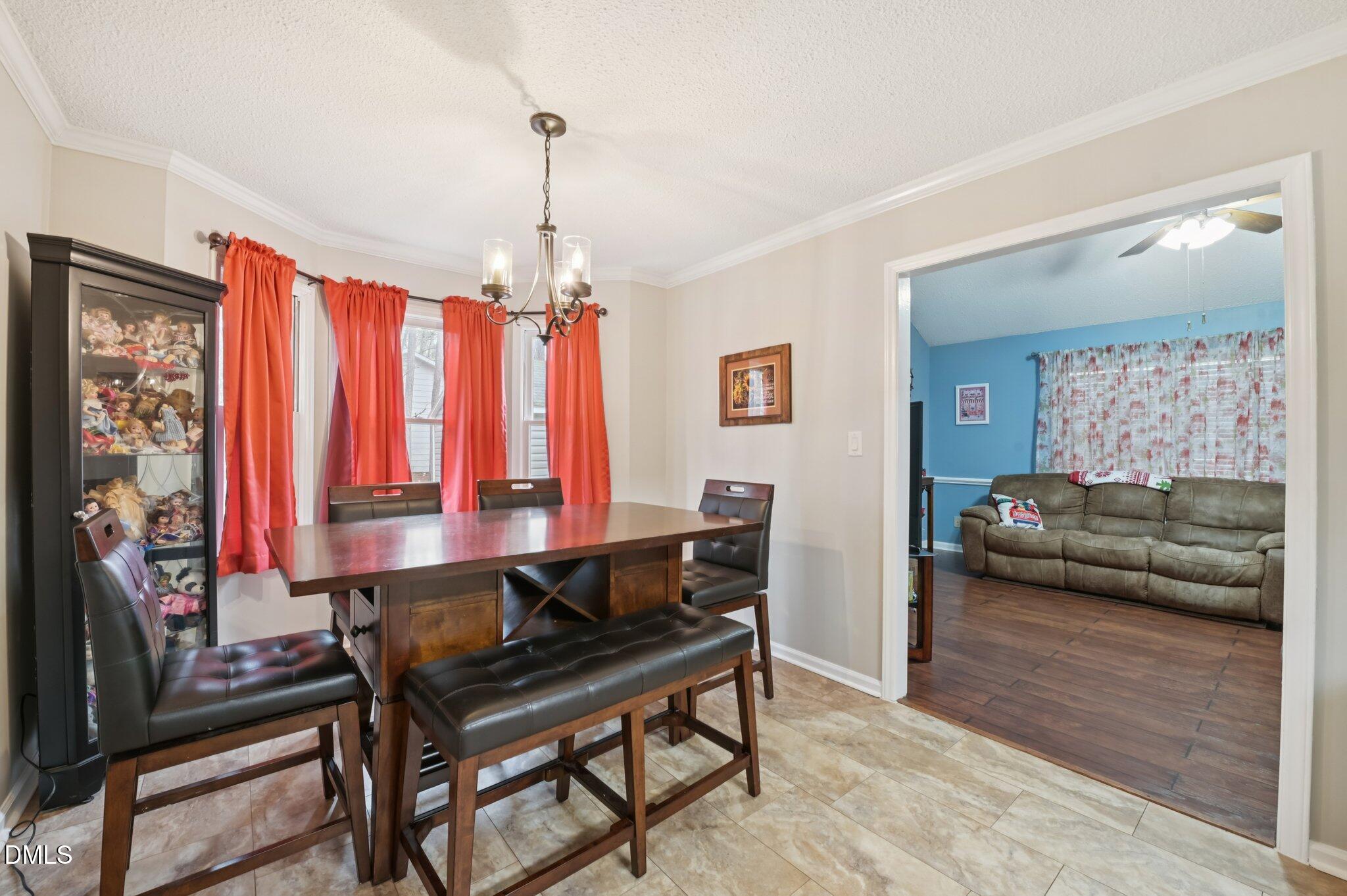 10 Syracuse Place Durham, NC 27704 - Photo 7 of 26 11-web-or-mls-Syracuse Pl-S1912-011