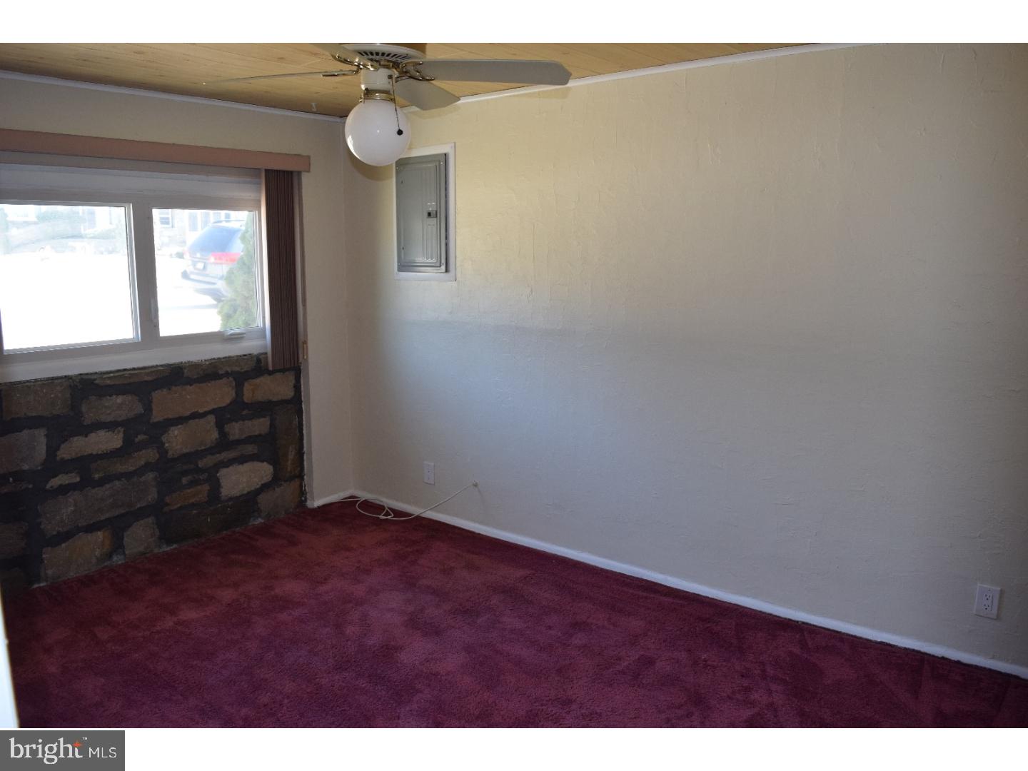 9708 Wynmill Road Philadelphia, PA 19115 - Photo 4 of 25 Office / Study
