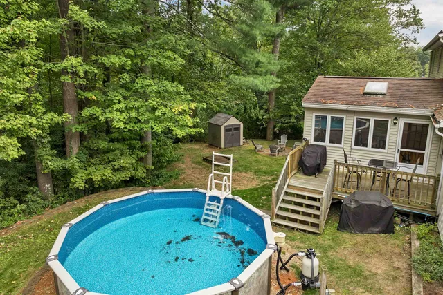 $575,000 | 33 Belmont Drive, Merrimack, NH 03054