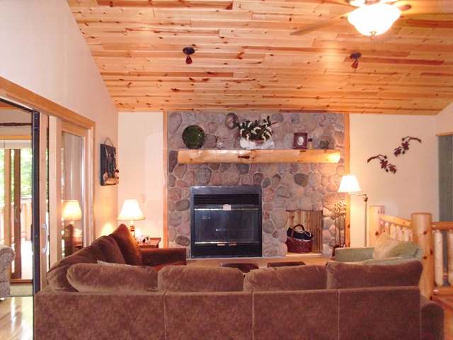 3057 North Carpenter Lake Road Eagle River, WI 54521 - Photo 5 of 20 Gallery Image 5