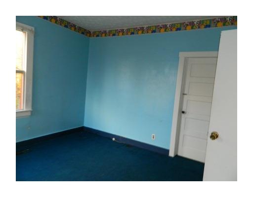 626 Dayton Springfield Road Springfield, OH 45506 - Photo 8 of 9