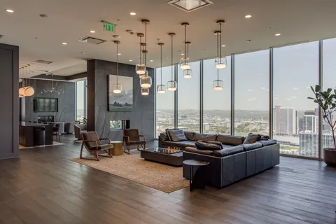 $1,000,000 | 1616 West End Avenue, Unit 3105, Nashville, TN 37203