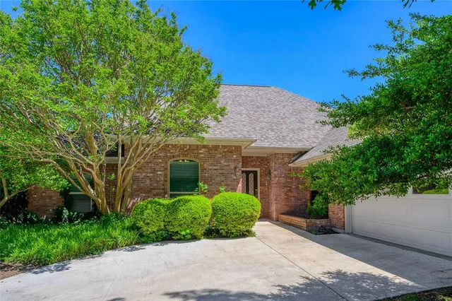 $499,999 | 401 Cove Circle, McKinney, TX 75071