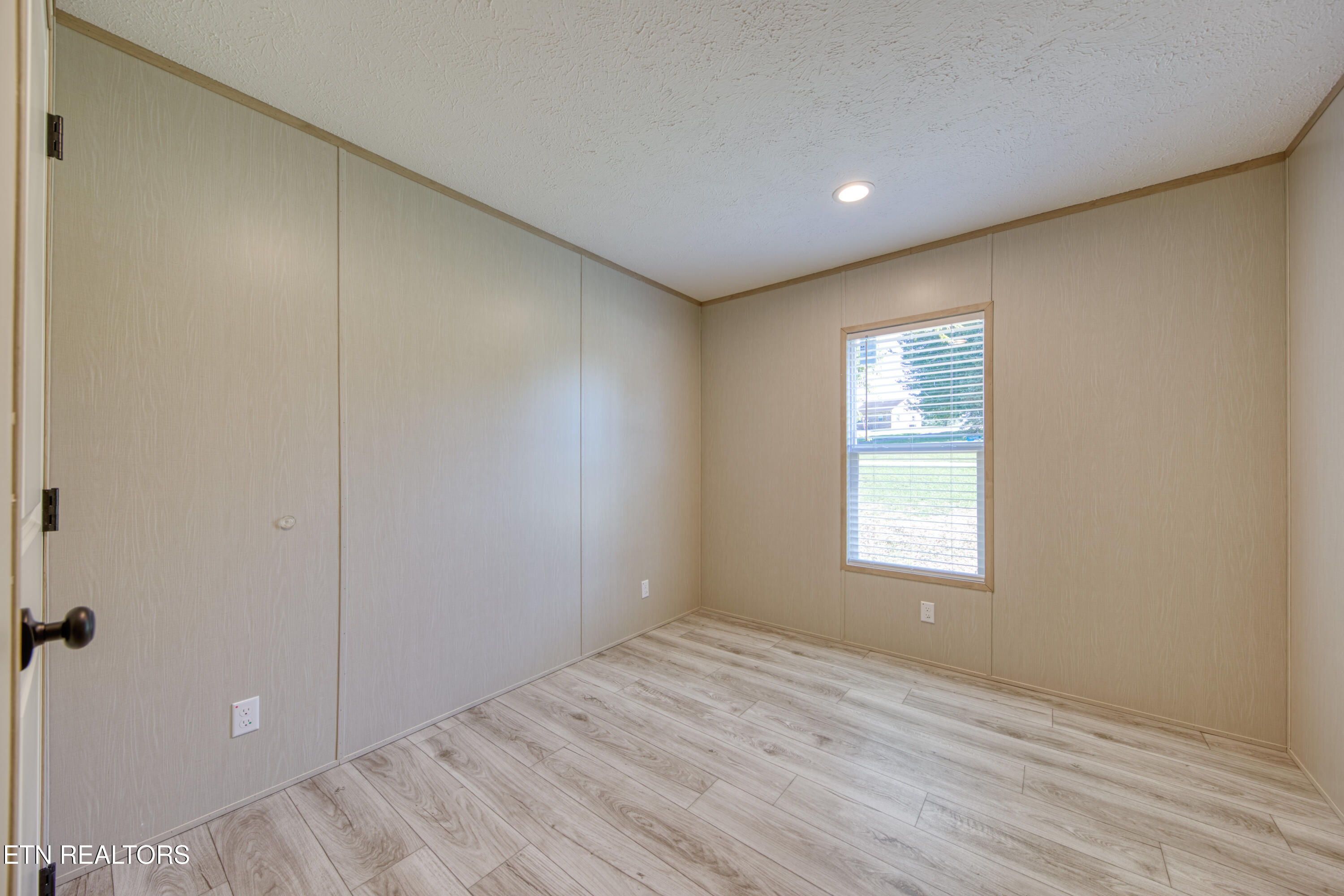 399 Watkins Road East Loudon, TN 37774 - Photo 18 of 25 0H3A9554_19