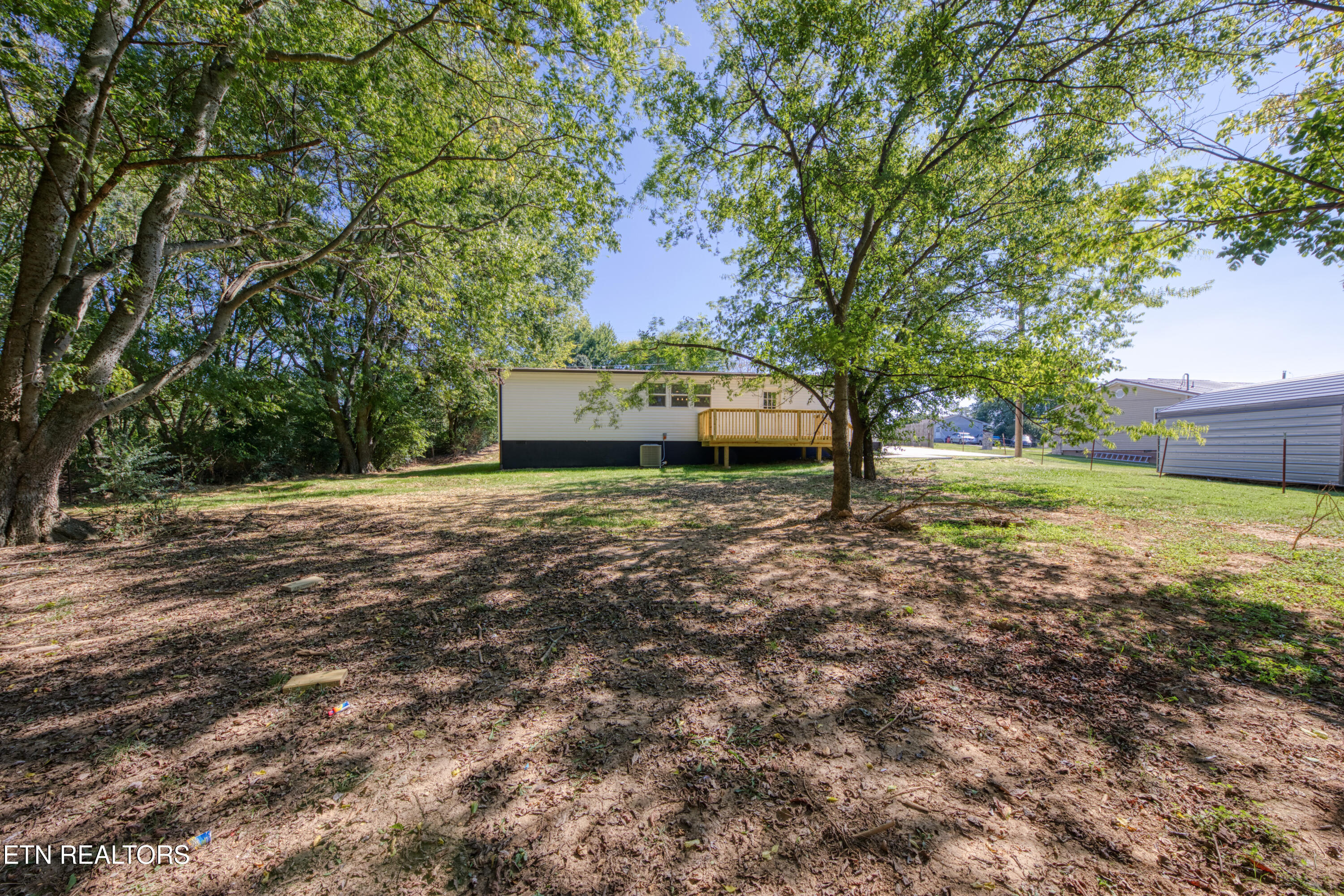 399 Watkins Road East Loudon, TN 37774 - Photo 25 of 25 0H3A9509_6