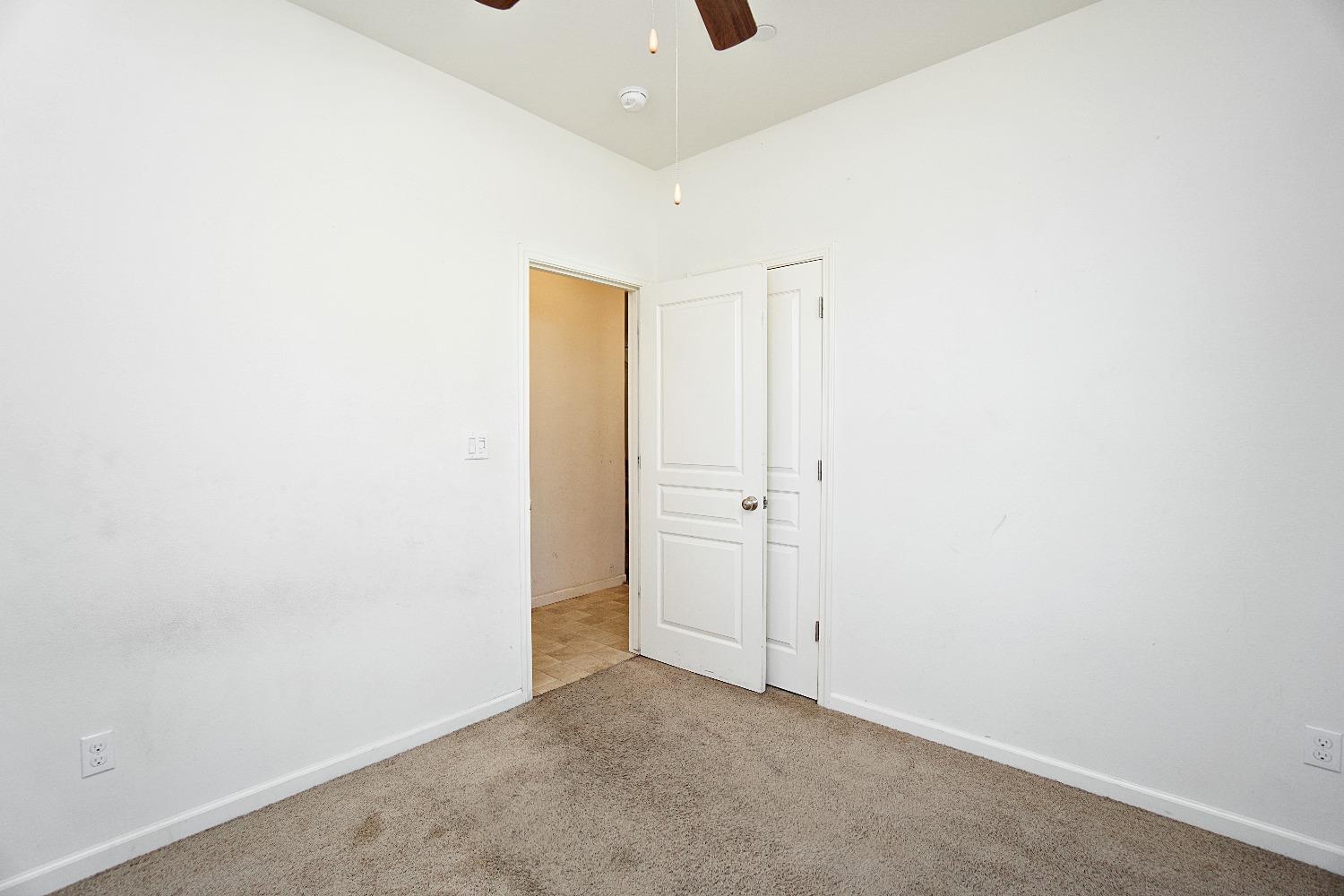 140 Drake Street Madera, CA 93638 - Photo 11 of 28 Gallery Image 11