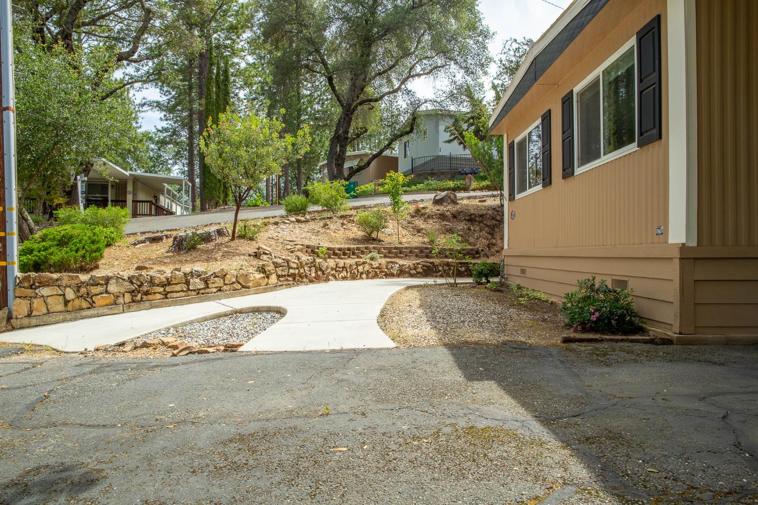 1281 Pleasant Valley Road, Unit 42 Diamond Springs, CA 95619 - Photo 2 of 26