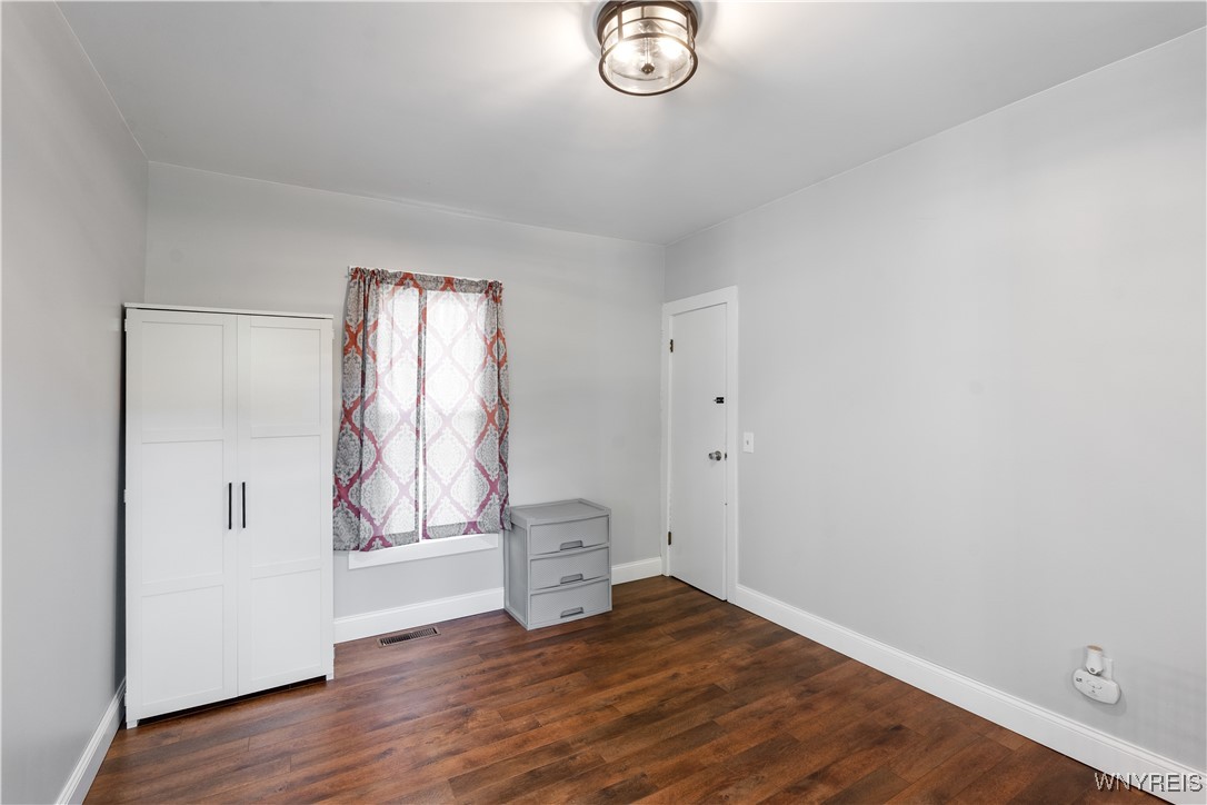 43 Rochester Street Warsaw, NY 14569 - Photo 18 of 44