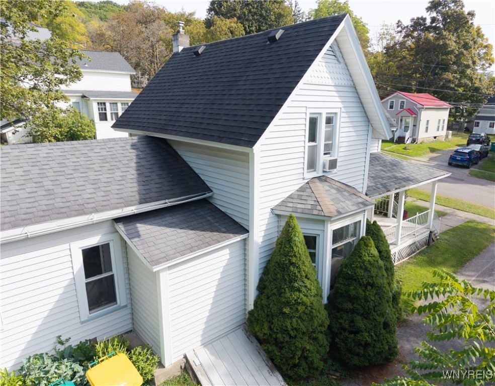 43 Rochester Street Warsaw, NY 14569 - Photo 8 of 44 Side view