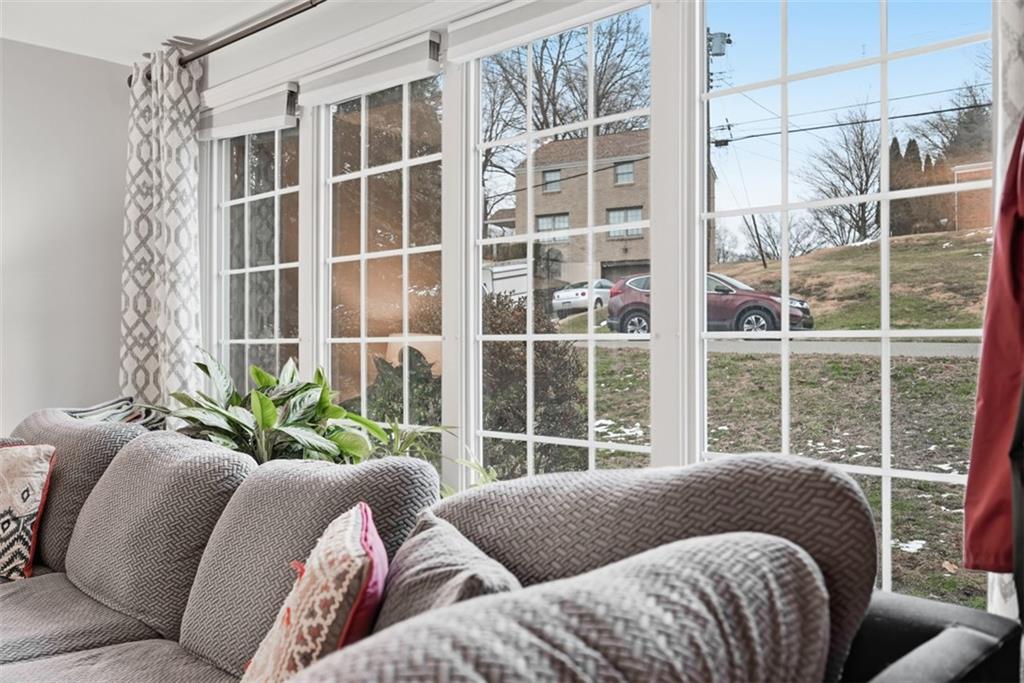 111 Rockingham Road Pittsburgh, PA 15238 - Photo 6 of 38 a living room with furniture and a large window