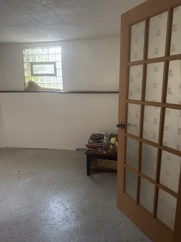 $164,999 | 120 South Chestnut Lane, Glenwood, IL 60425