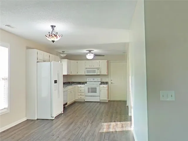 $199,500 | 1106 East Chestnut Court, Unit A, Savannah, MO 64485