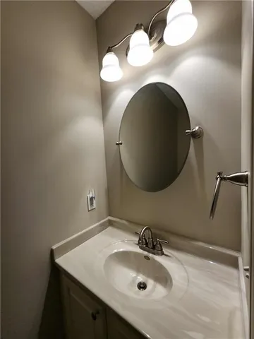 $199,500 | 1106 East Chestnut Court, Unit A, Savannah, MO 64485