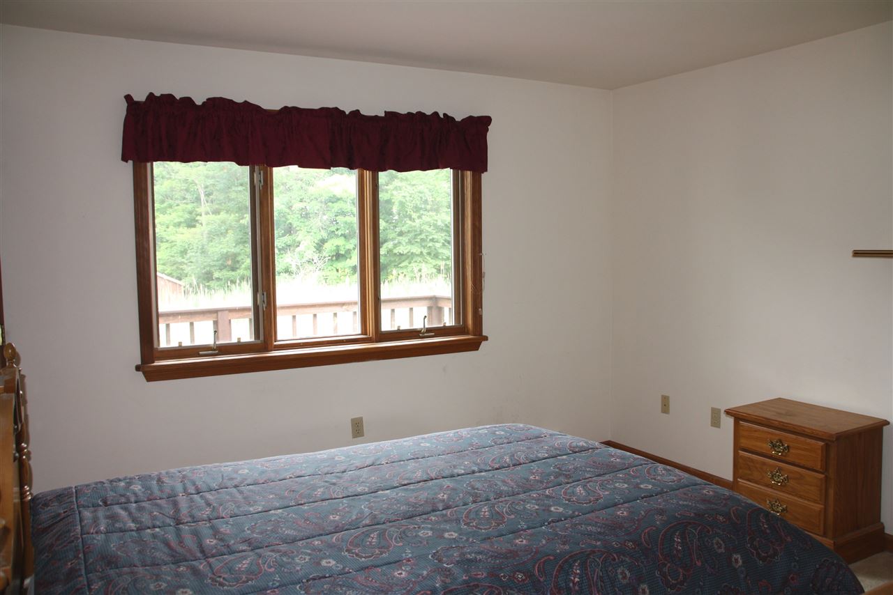 8 Wendy Lane Rutland, VT 05701 - Photo 11 of 27