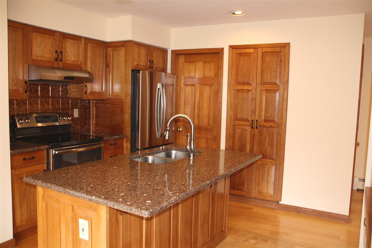 8 Wendy Lane Rutland, VT 05701 - Photo 8 of 27
