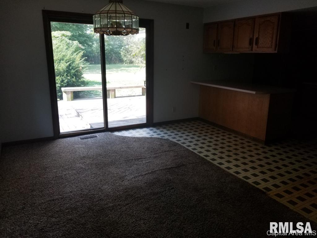 7987 North Pawnee Road Pawnee, IL 62558 - Photo 14 of 30