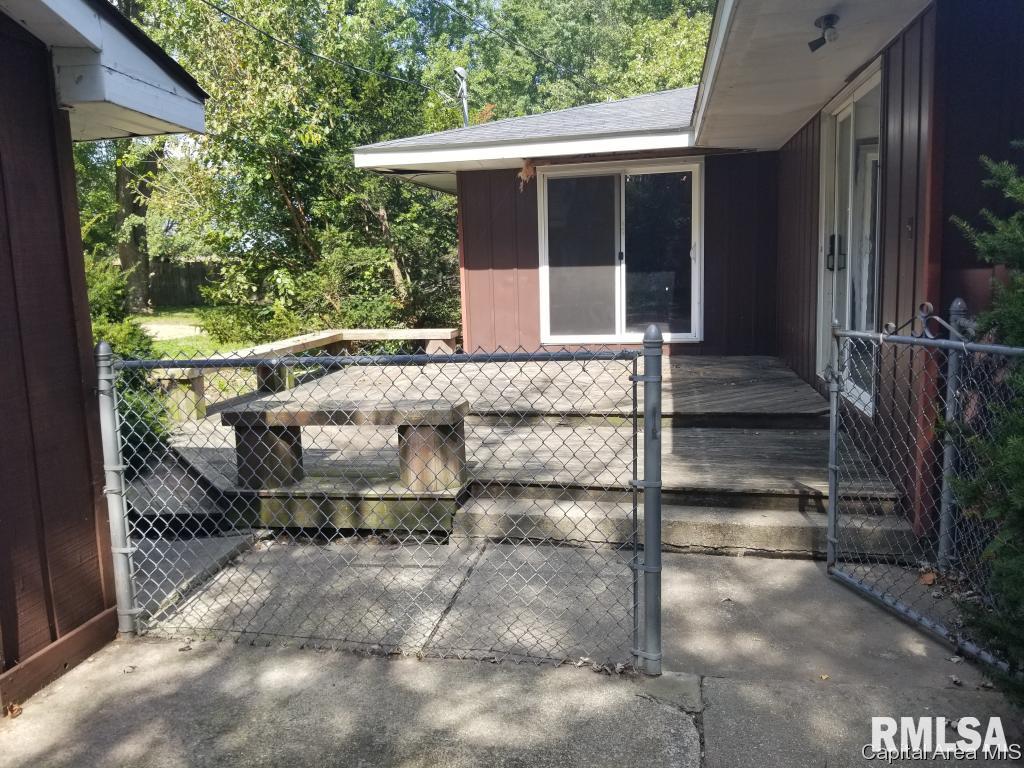 7987 North Pawnee Road Pawnee, IL 62558 - Photo 26 of 30