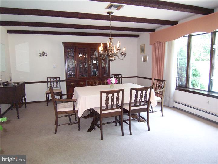 799 Valley Road Blue Bell, PA 19422 - Photo 3 of 19 Dining Room