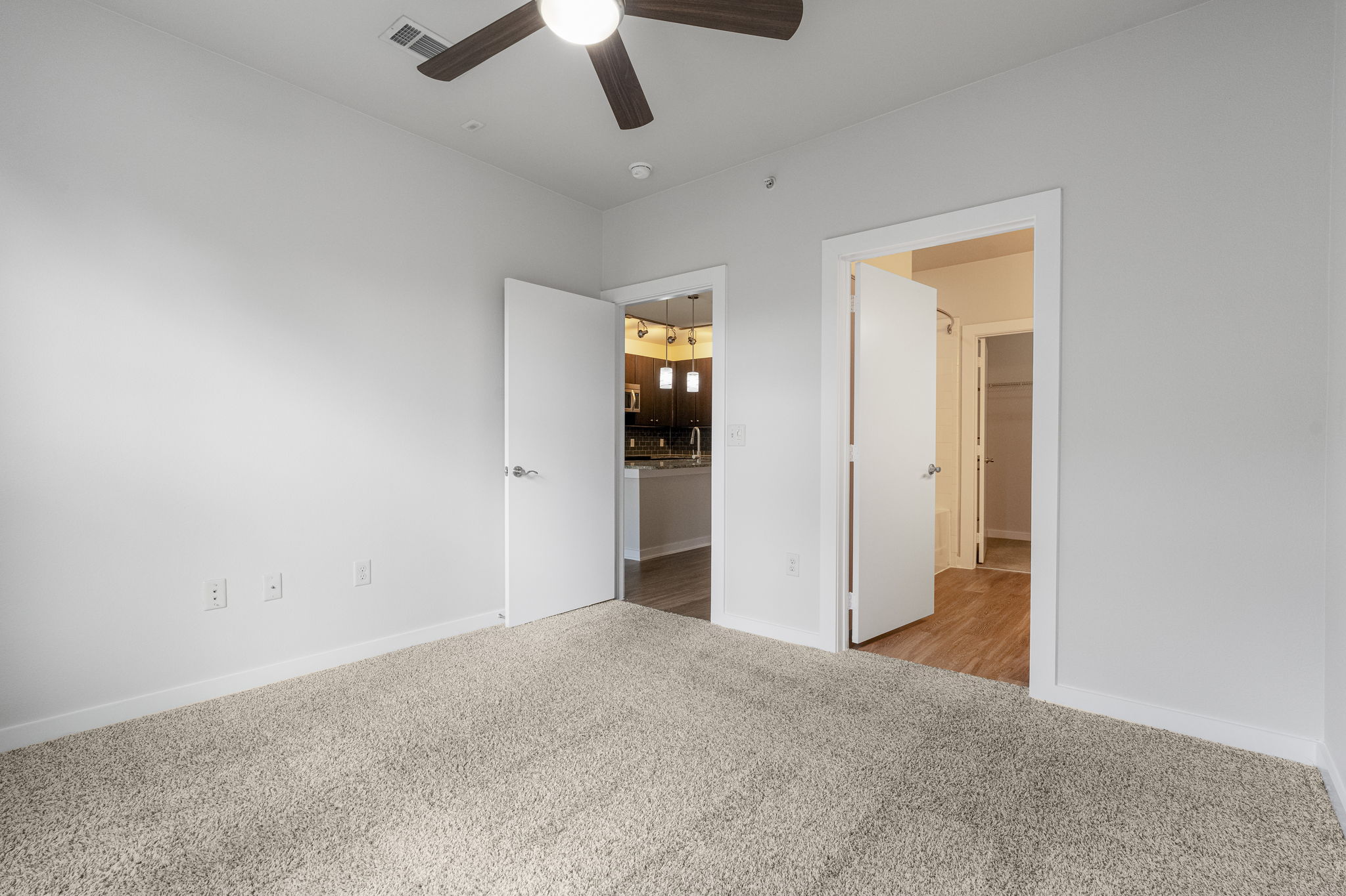 1900 Barton Springs Road, Unit 4017 Austin, TX 78704 - Photo 21 of 40