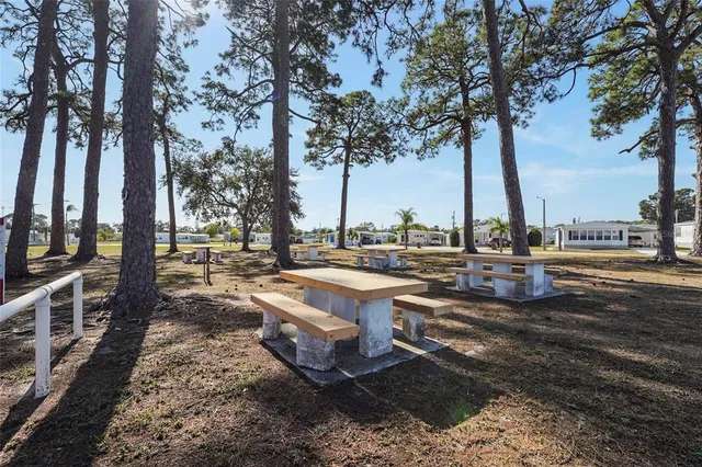 $160,000 | 4949 Brae Burn Avenue, Sarasota, FL 34234