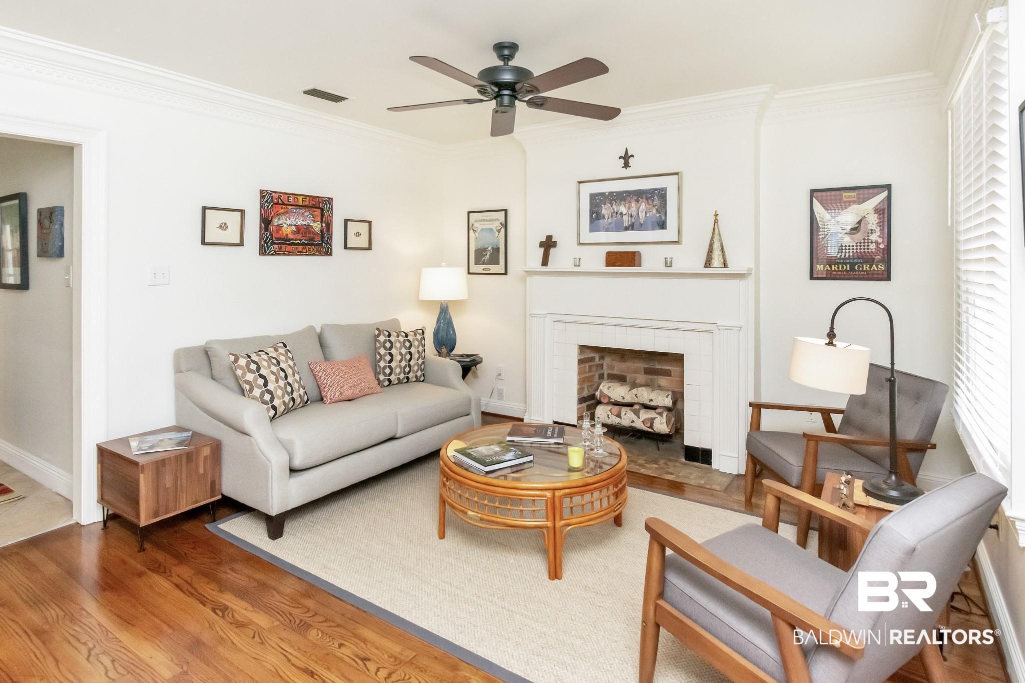 36 South Lafayette Street Mobile, AL 36604 - Photo 2 of 35