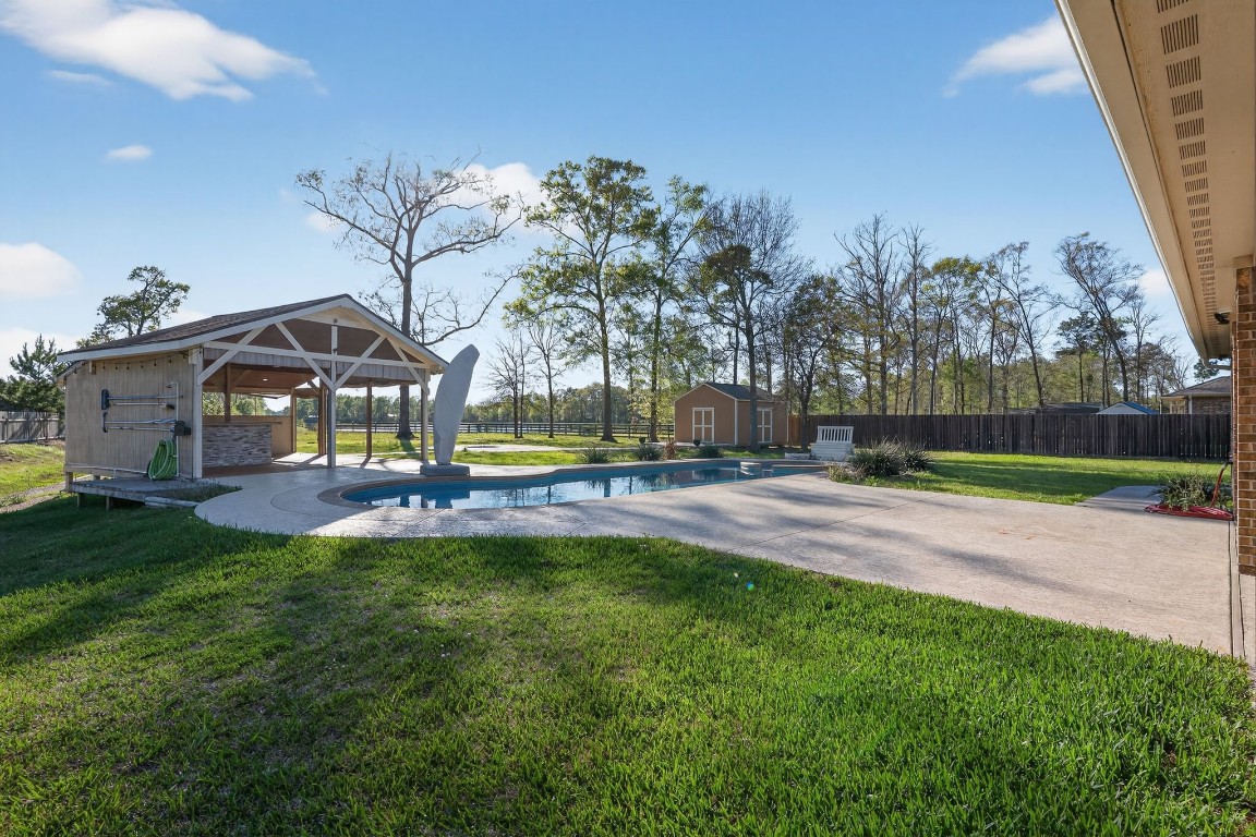 4650 Axis Trail Conroe, TX 77303 - Photo 7 of 36 Exterior