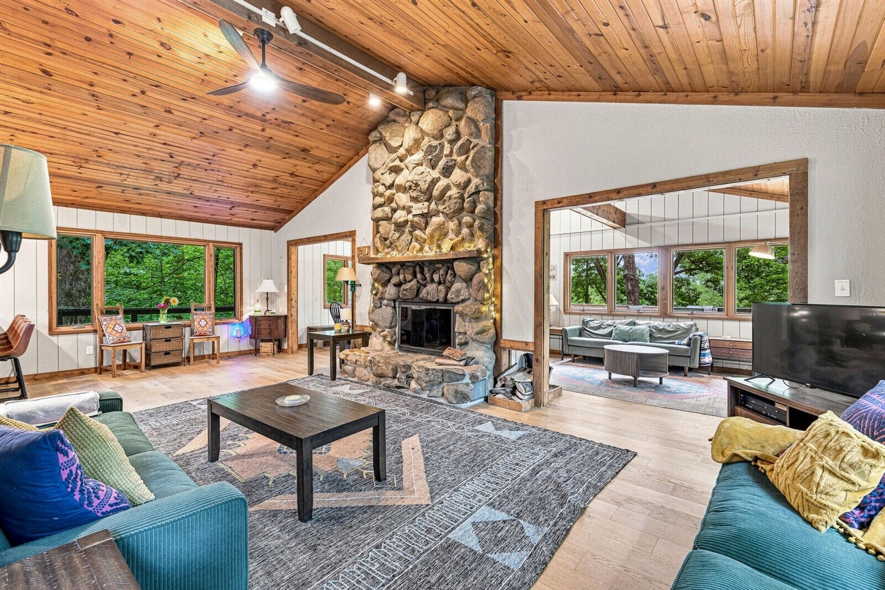 11008 Corey Lake Road Three Rivers, MI 49093 - Photo 7 of 53 Gallery Image 7