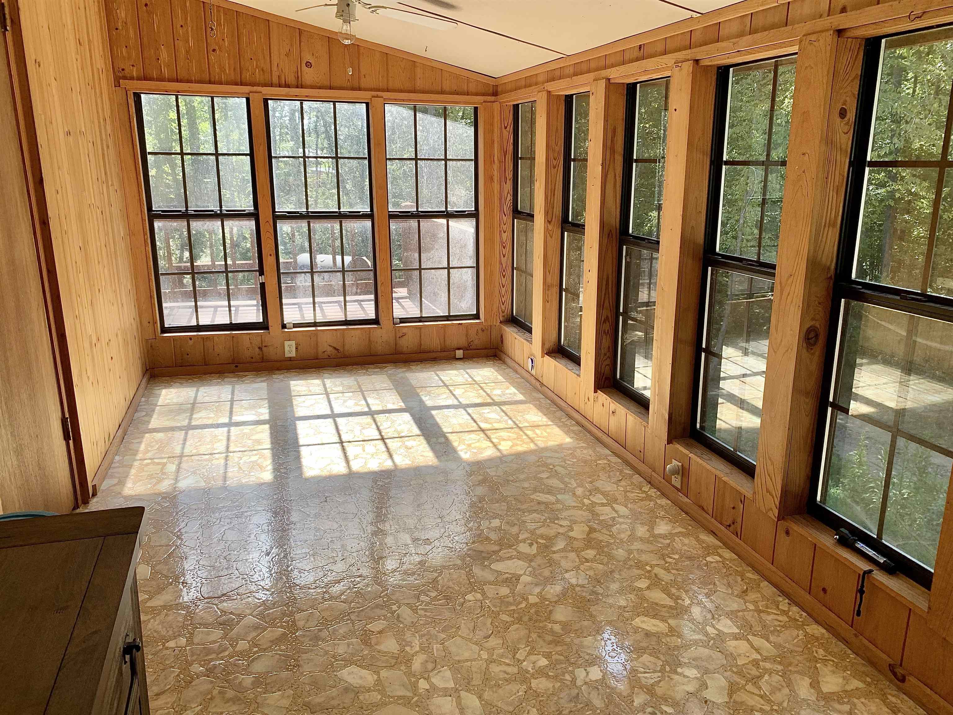 115 Fortune Way Hornsby, TN 38044 - Photo 11 of 30 a view of an entryway