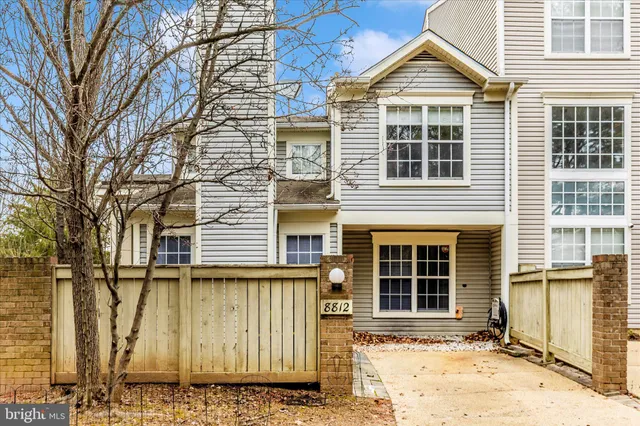 $324,900 | 8812 Dowling Park Place, Gaithersburg, MD 20886