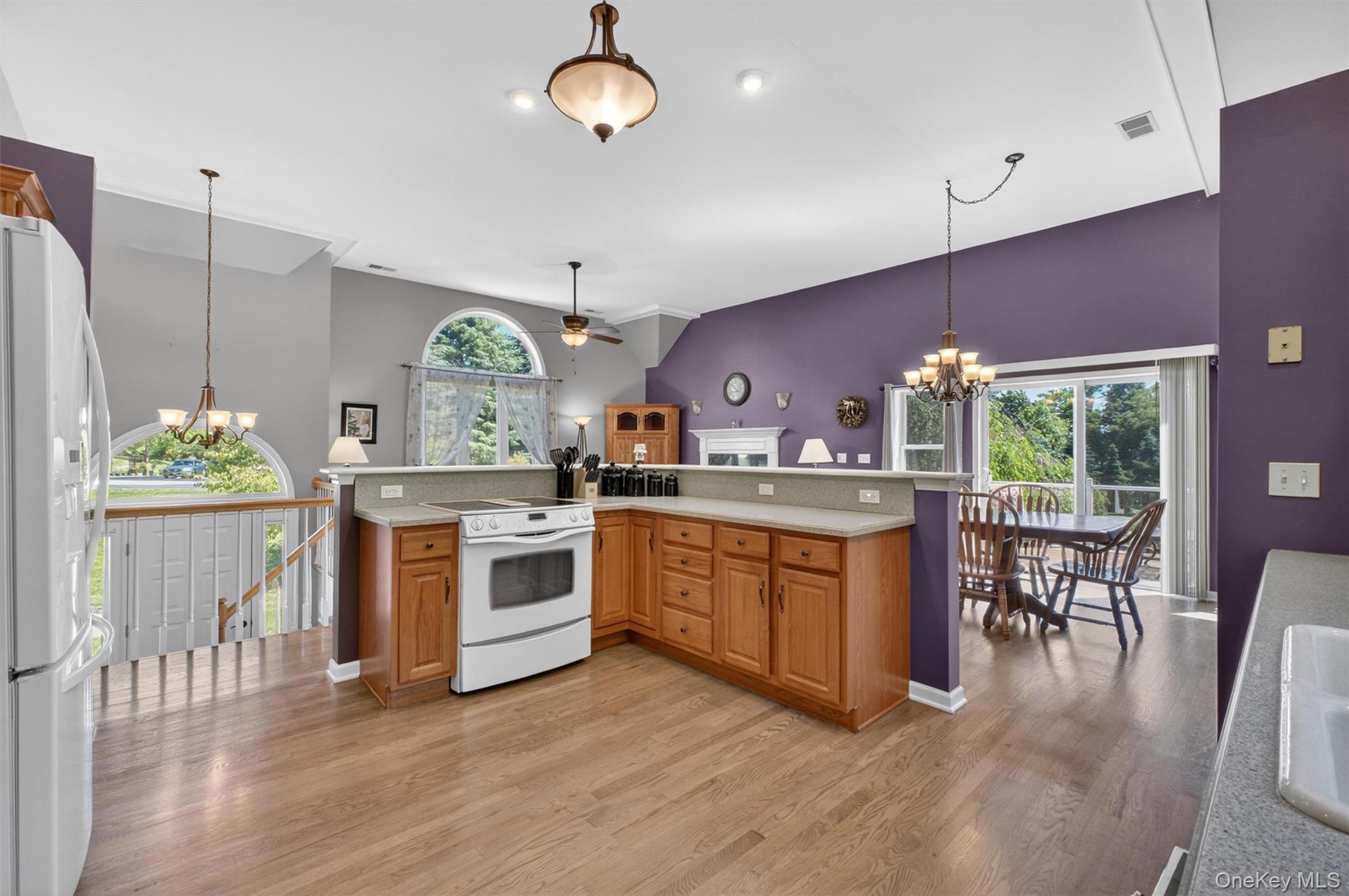 201 Candlestick Hill Road Newburgh, NY 12550 - Photo 14 of 47