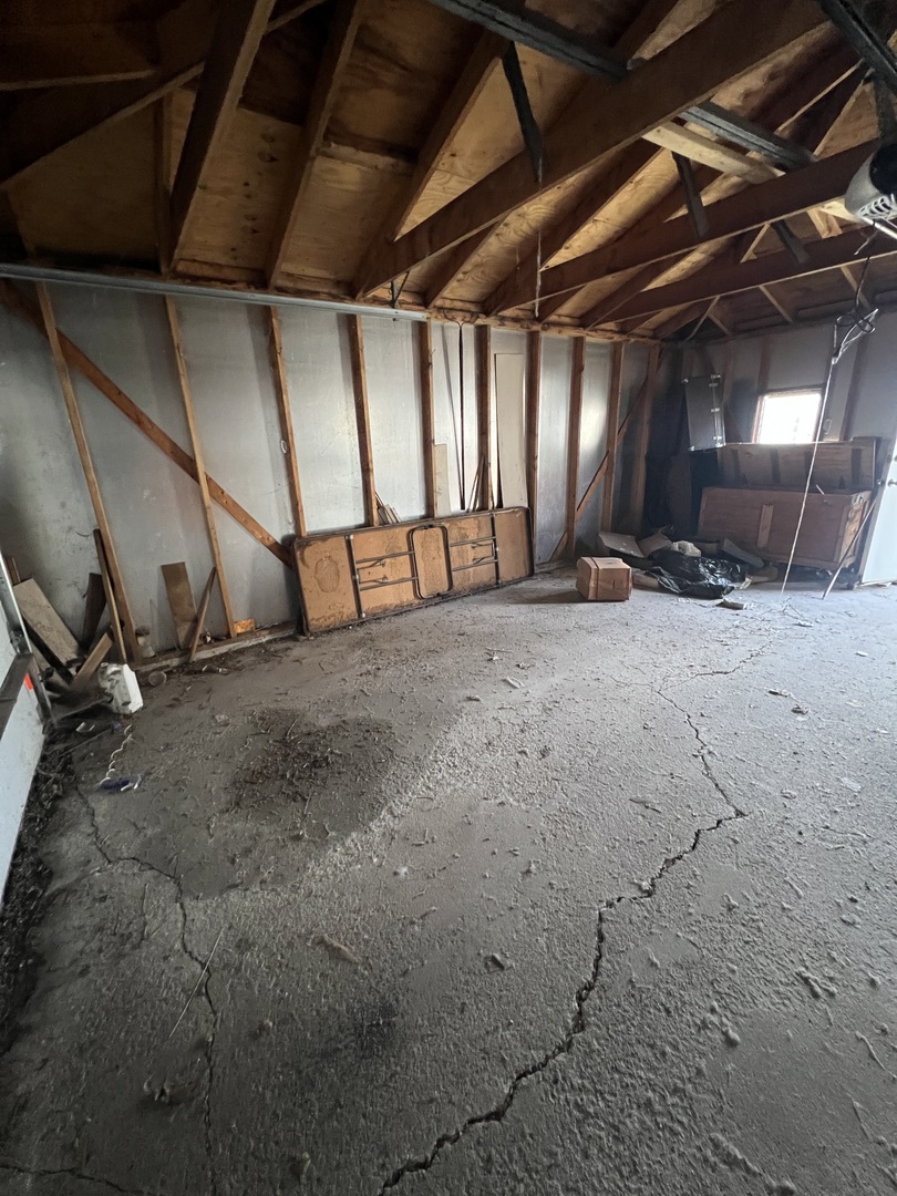 7835 South Rhodes Avenue Chicago, IL 60619 - Photo 17 of 18 a view of an empty room