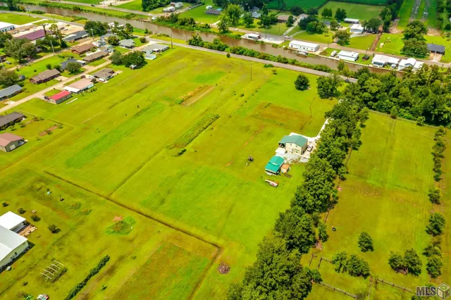 $77,900 | 4522 Country Drive, Bourg, LA 70343