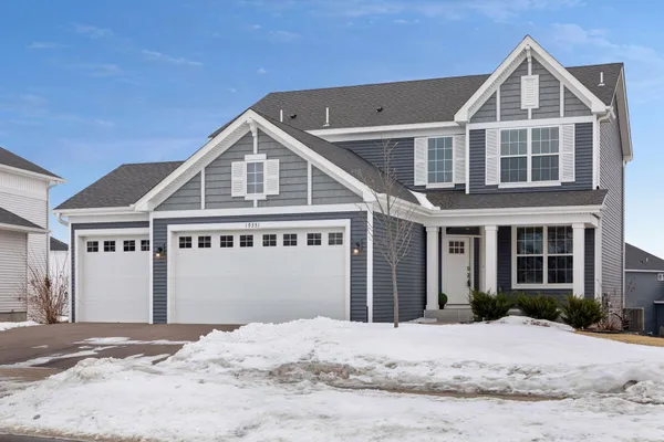$600,000 | 19351 Meadow View Lane, Maple Grove, MN 55311
