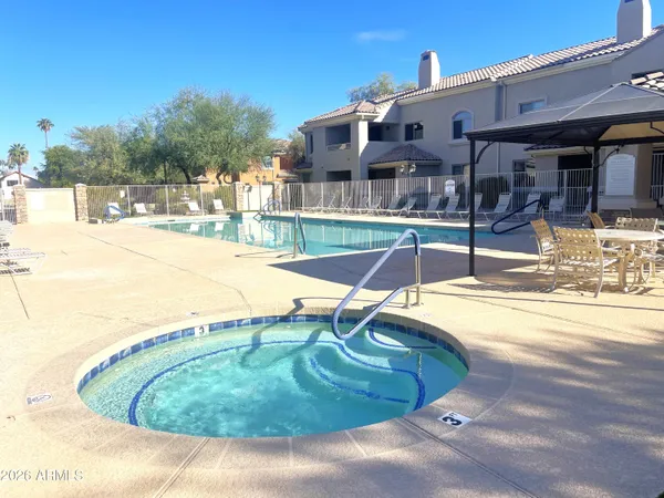 $1,895 | 955 East Knox Road, Unit 216, Chandler, AZ 85225