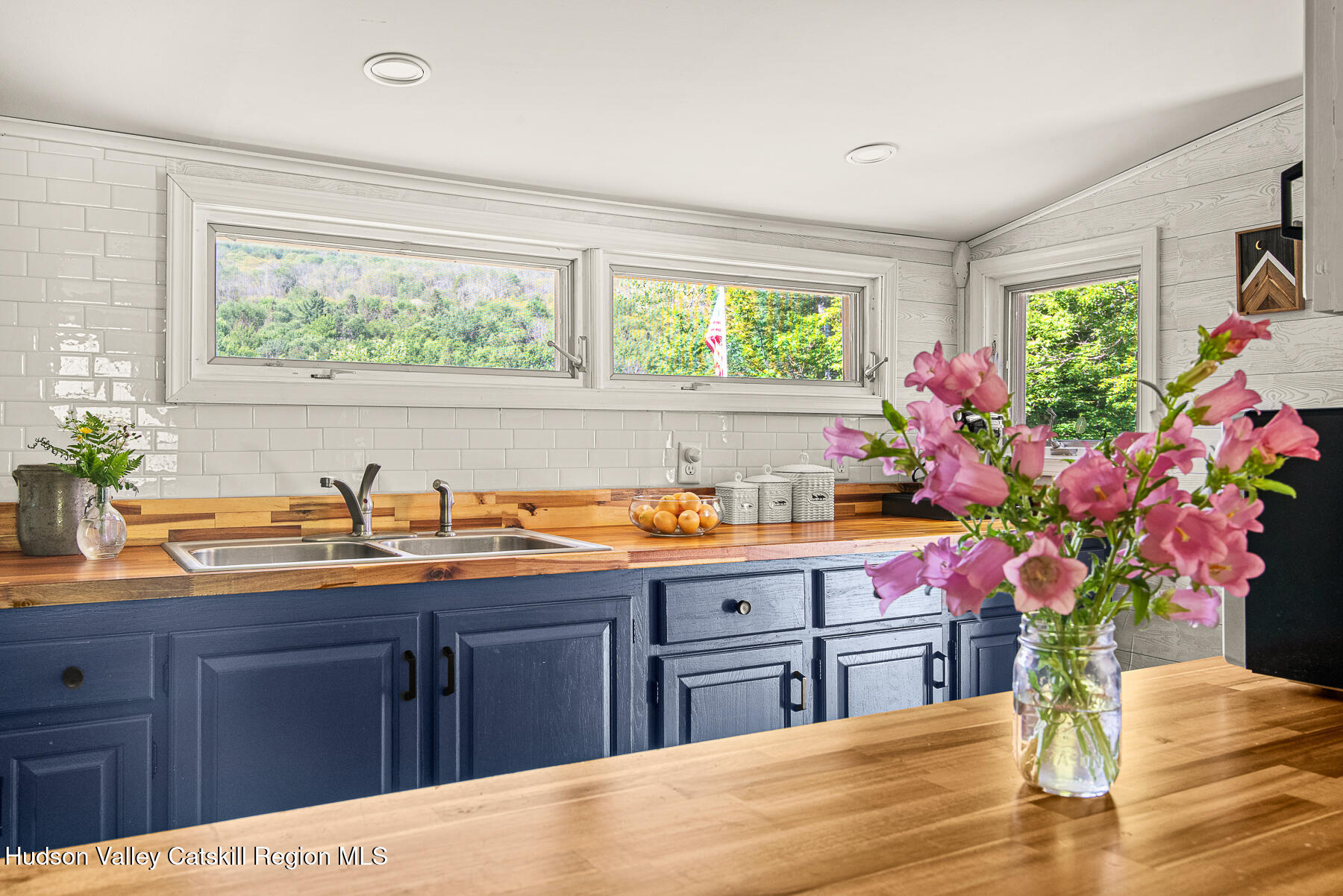 142 Conklin Brook Road Andes, NY 13731 - Photo 8 of 20 8 Int kitchen over bar