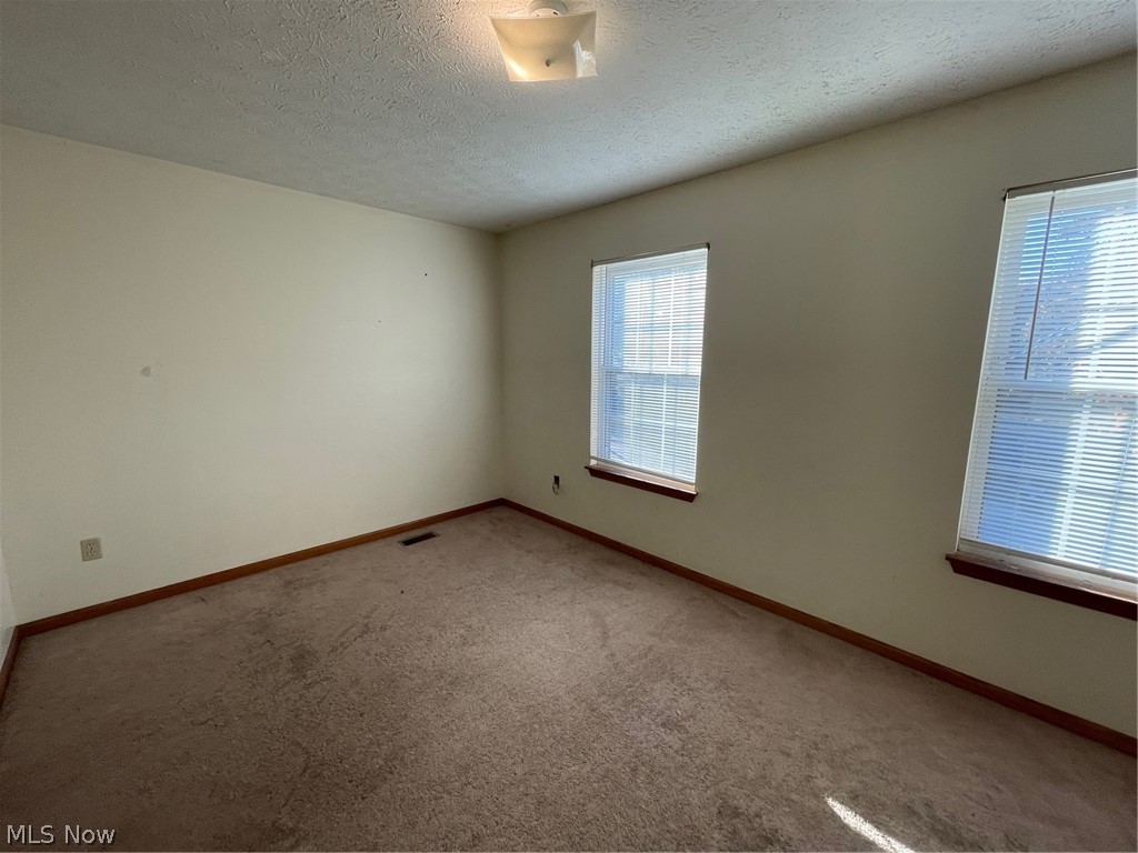 1013 Sherrick Road Southeast Canton, OH 44707 - Photo 23 of 32 Gallery Image 23